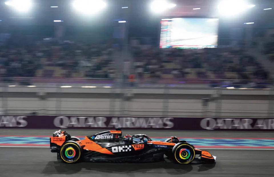 F1卡塔尔站首练:迈凯伦一二名领跑,皮亚斯特里霸气夺最速圈