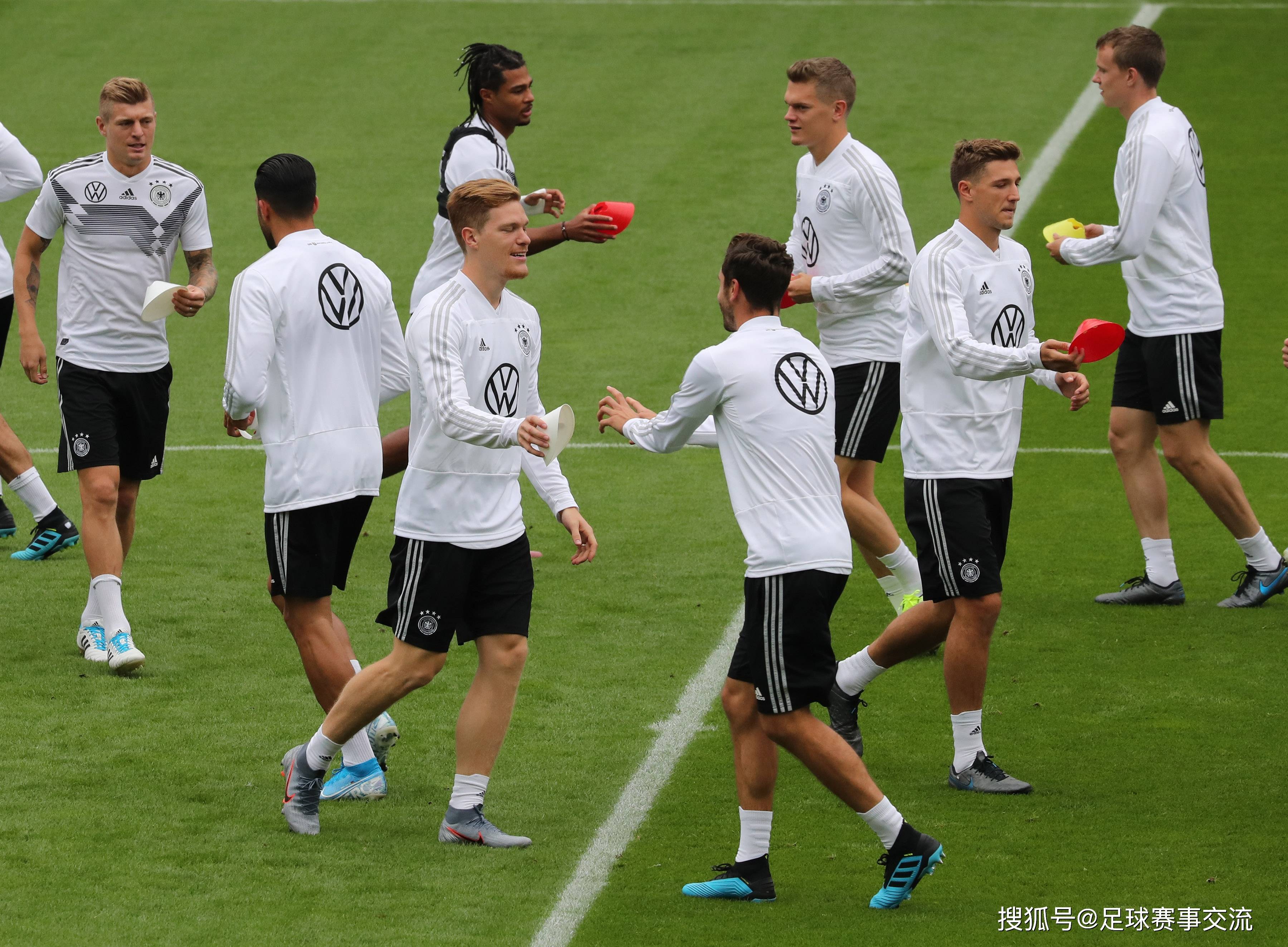 世界杯预选赛:德国vs斯洛伐克